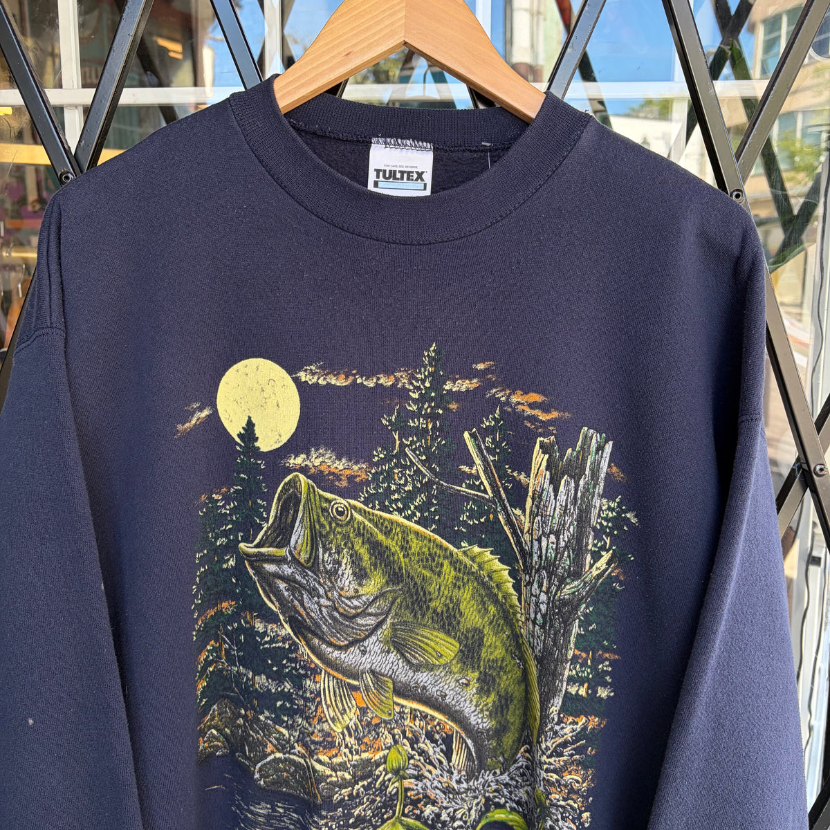 Vintage Bass Fishing Crewneck - Size XL