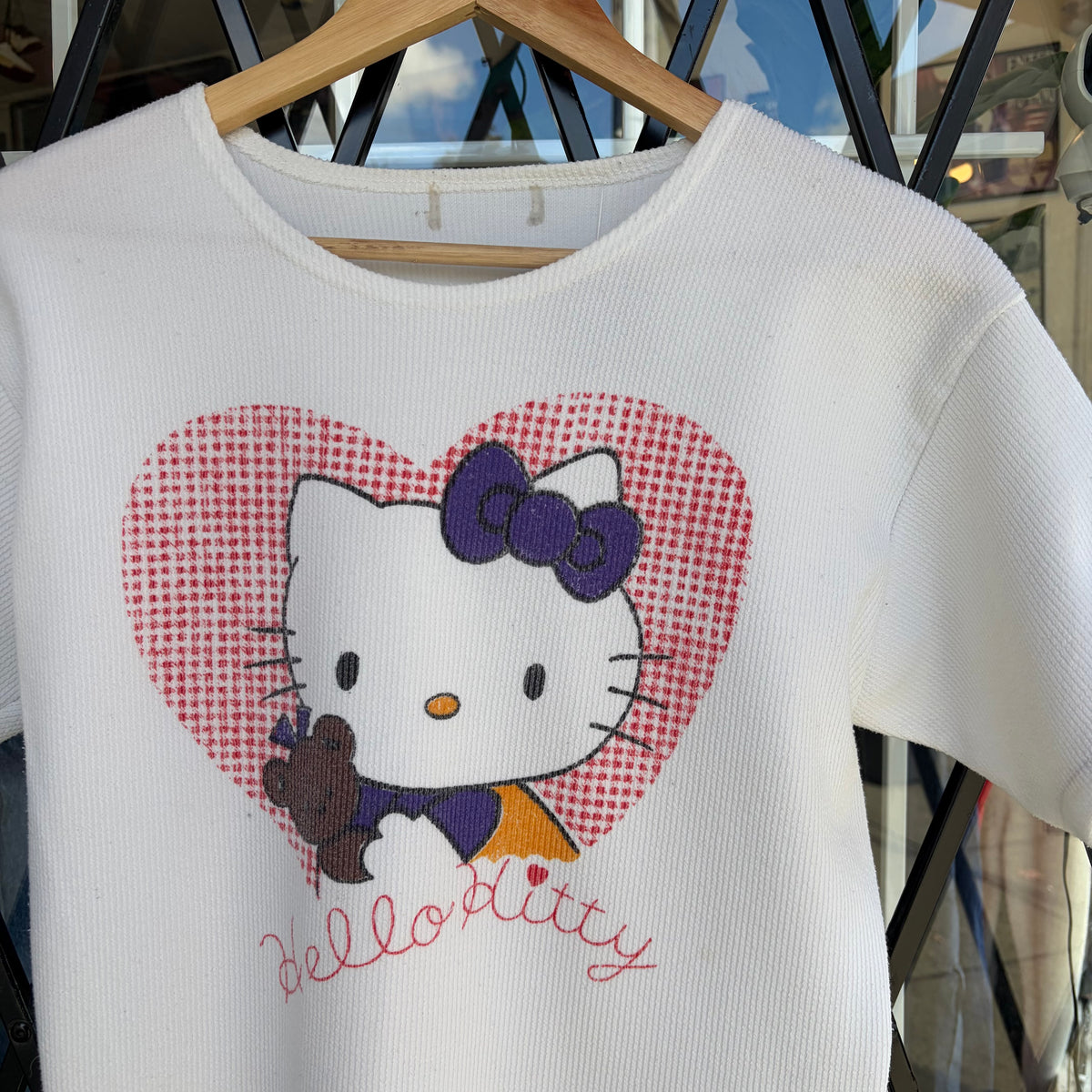 Vintage Hello Kitty Baby Tee - Size Women’s XL