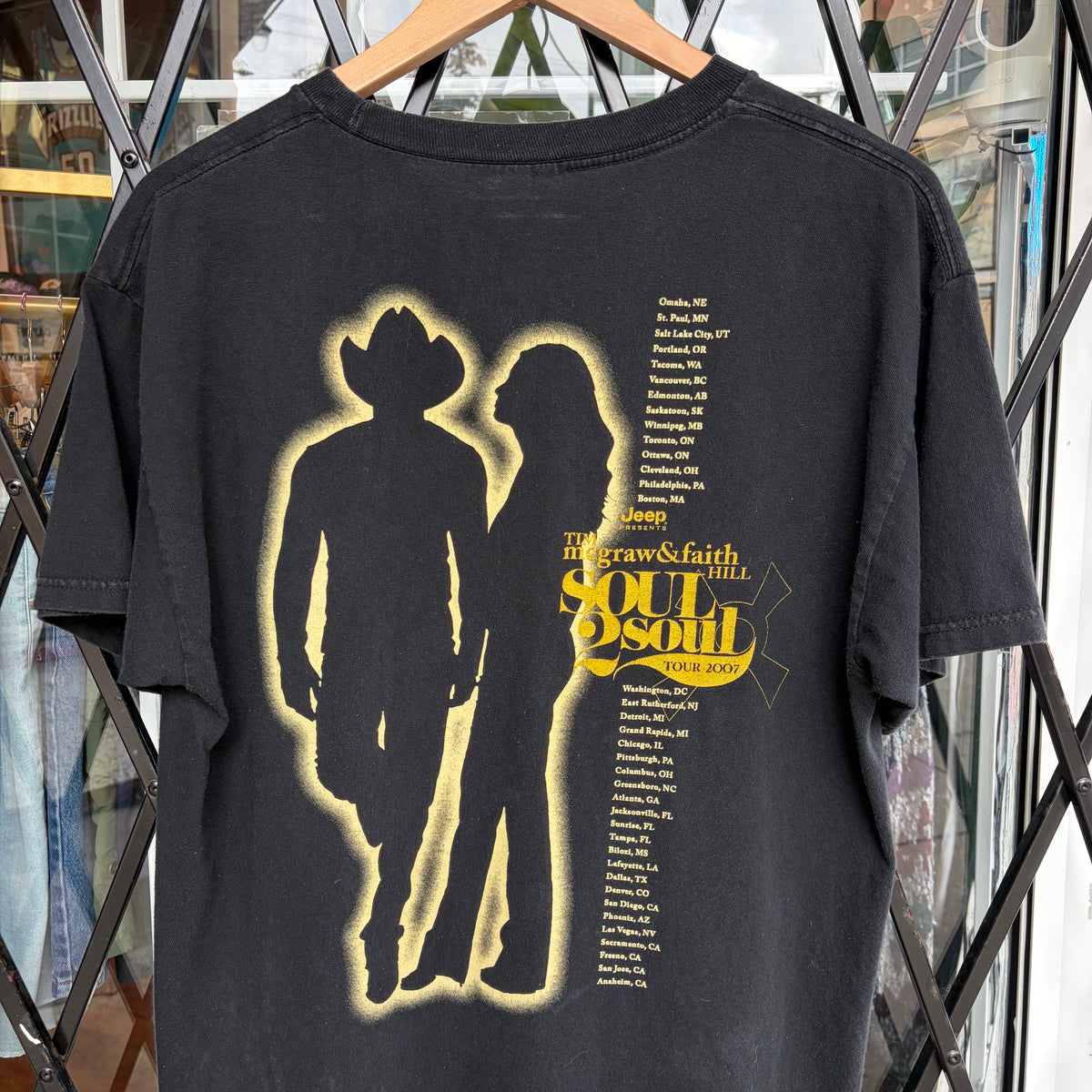 2007 Tim McGraw & Faith Hill Tour Tee - Size L