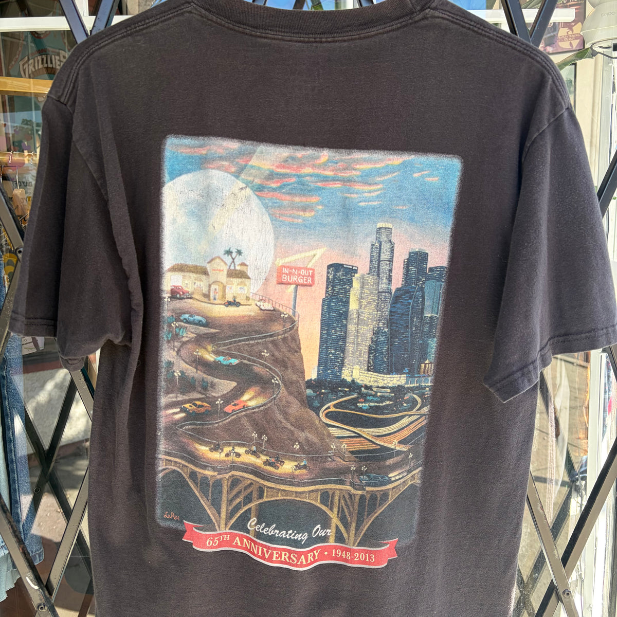 In-N-Out California Tee - Size L