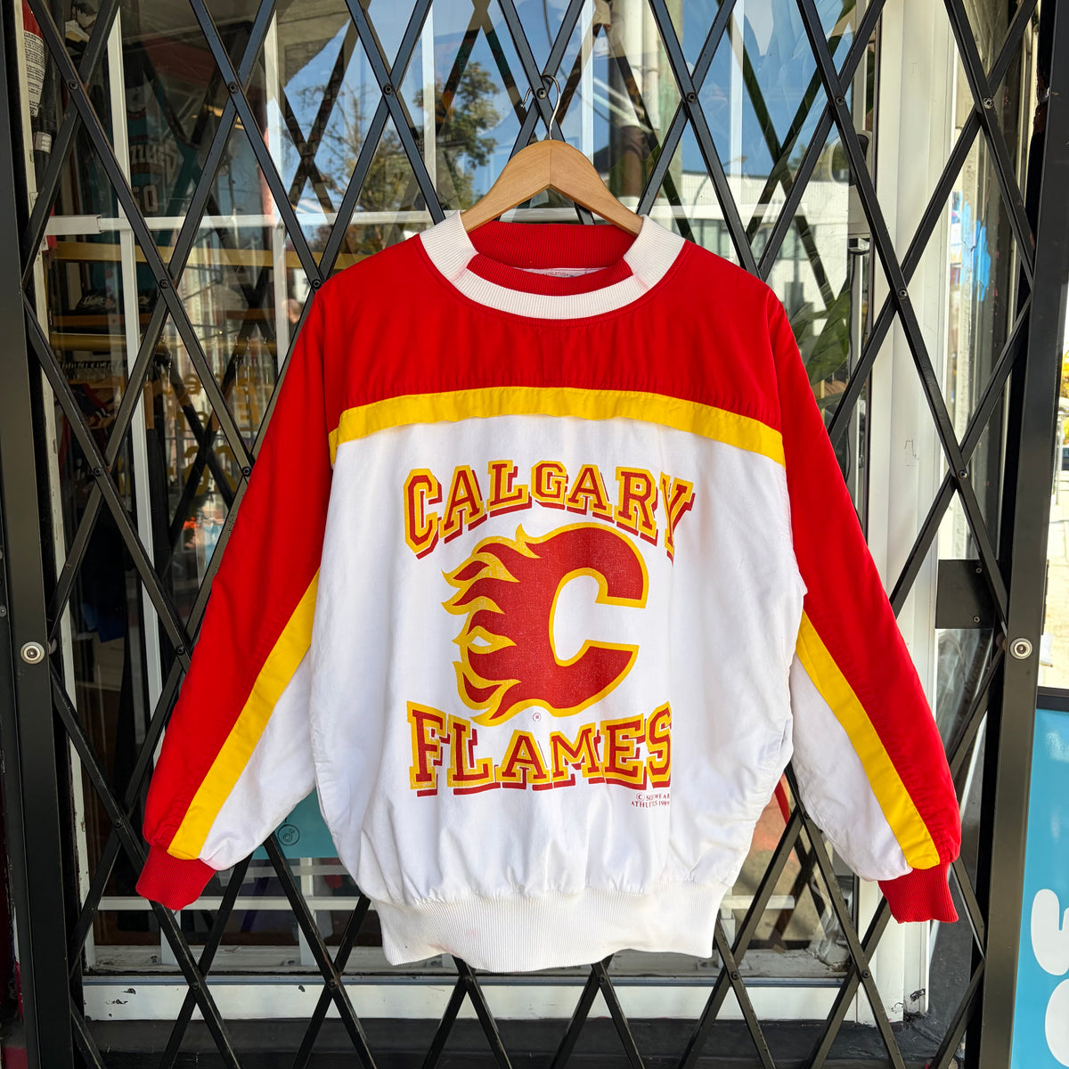 1989 Calgary Flames Insulated Crewneck - Size M