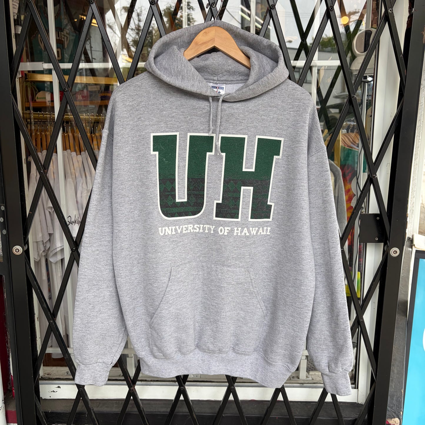 University of Hawaii Hoodie - Size XL