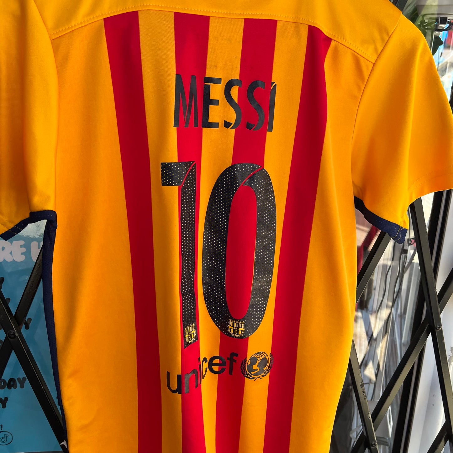 Nike FC Barcelona Messi Jersey - Size Youth L