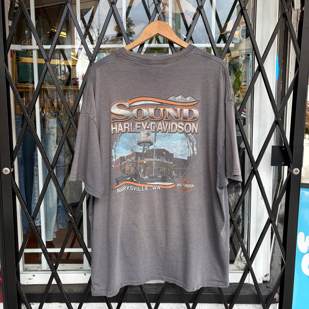 Harley Davidson Vintage Iron Tee - Size XXL
