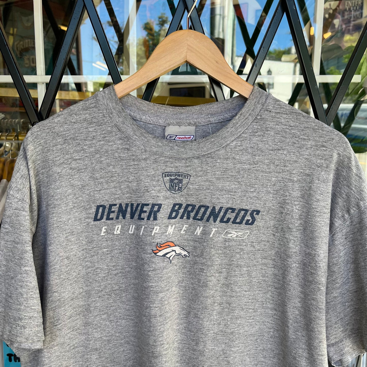 Vintage Denver Broncos Tee - Size L