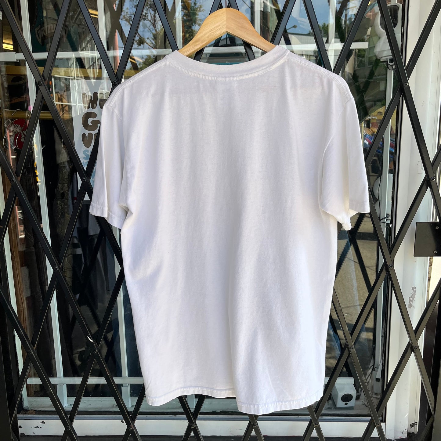 2005 Cruise In Car Tee - Size M