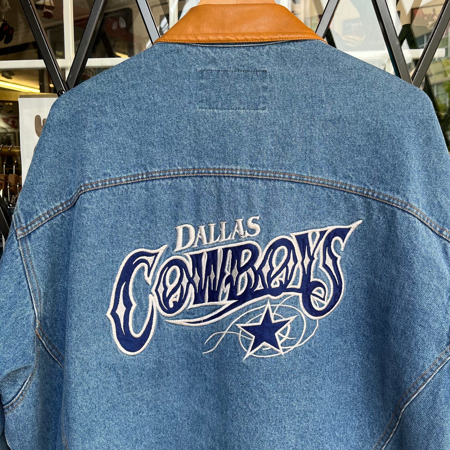 Vintage Dallas Cowboys Denim Jacket - Size XL
