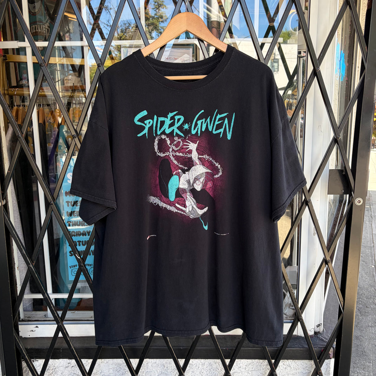 Marvel Spider-Gwen Tee - Size XXL