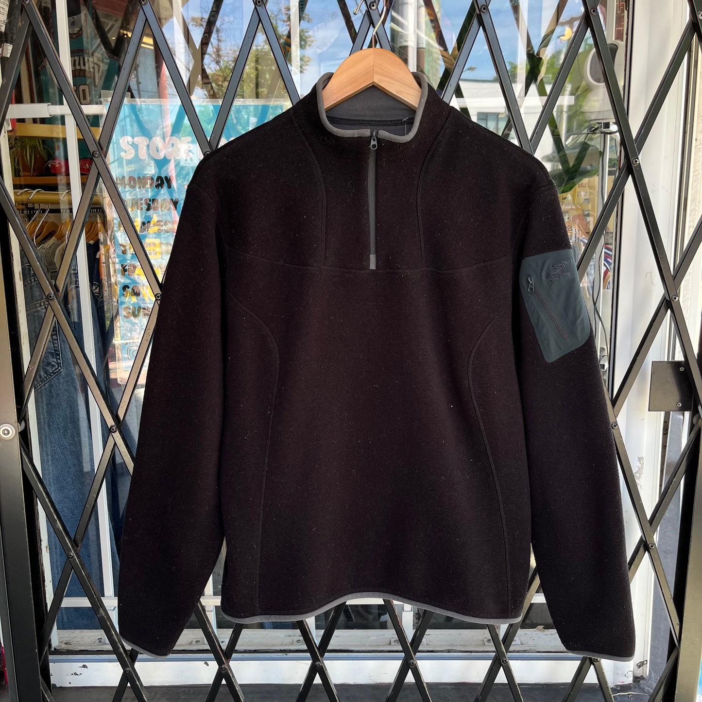 Arc’teryx Fleece Sweater - Size Women’s XL