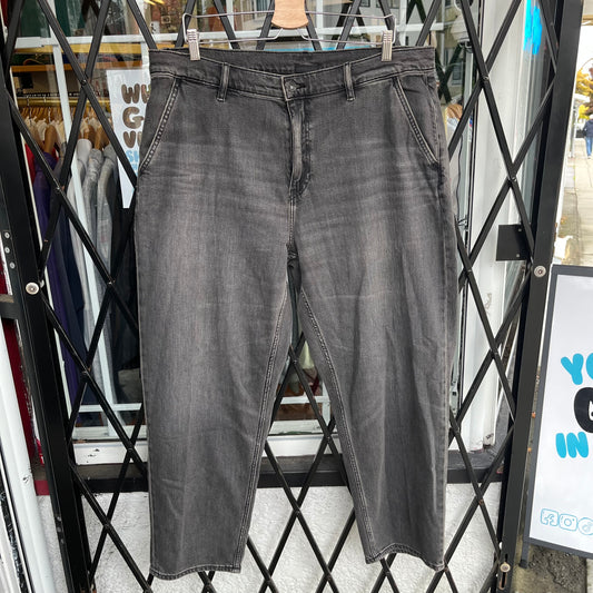Uniqlo Pants - Size 36W