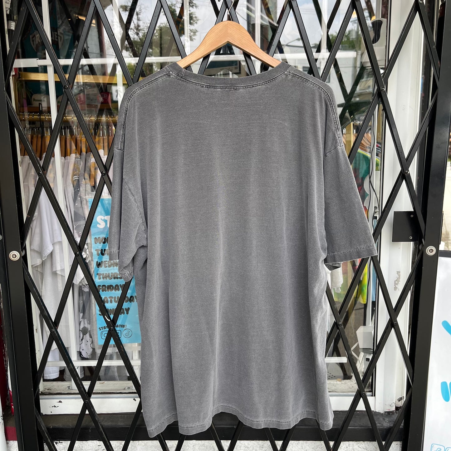 Vintage Blank Faded Tee - Size XXL