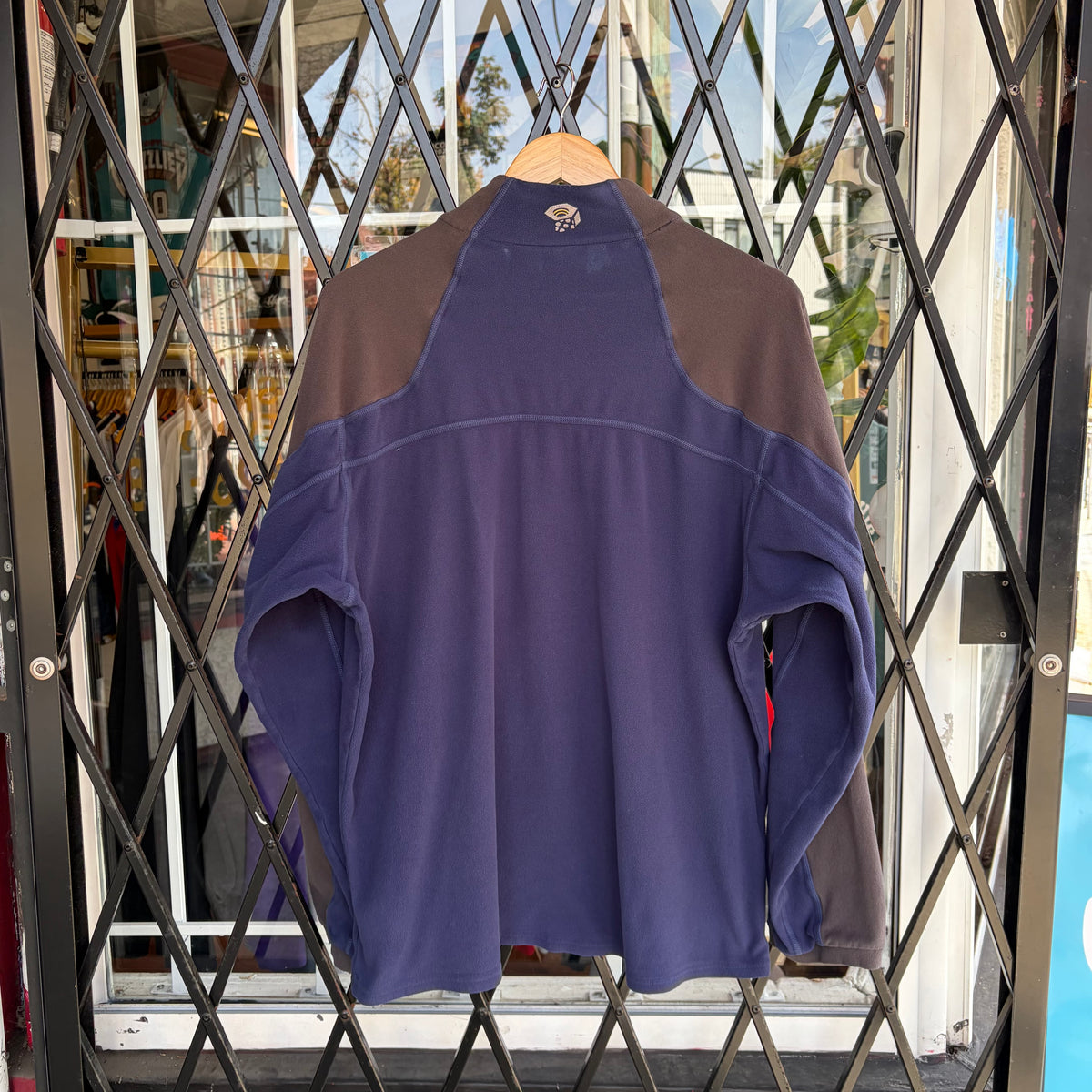 Mountain Hardware Fleece Sweater - Size XL