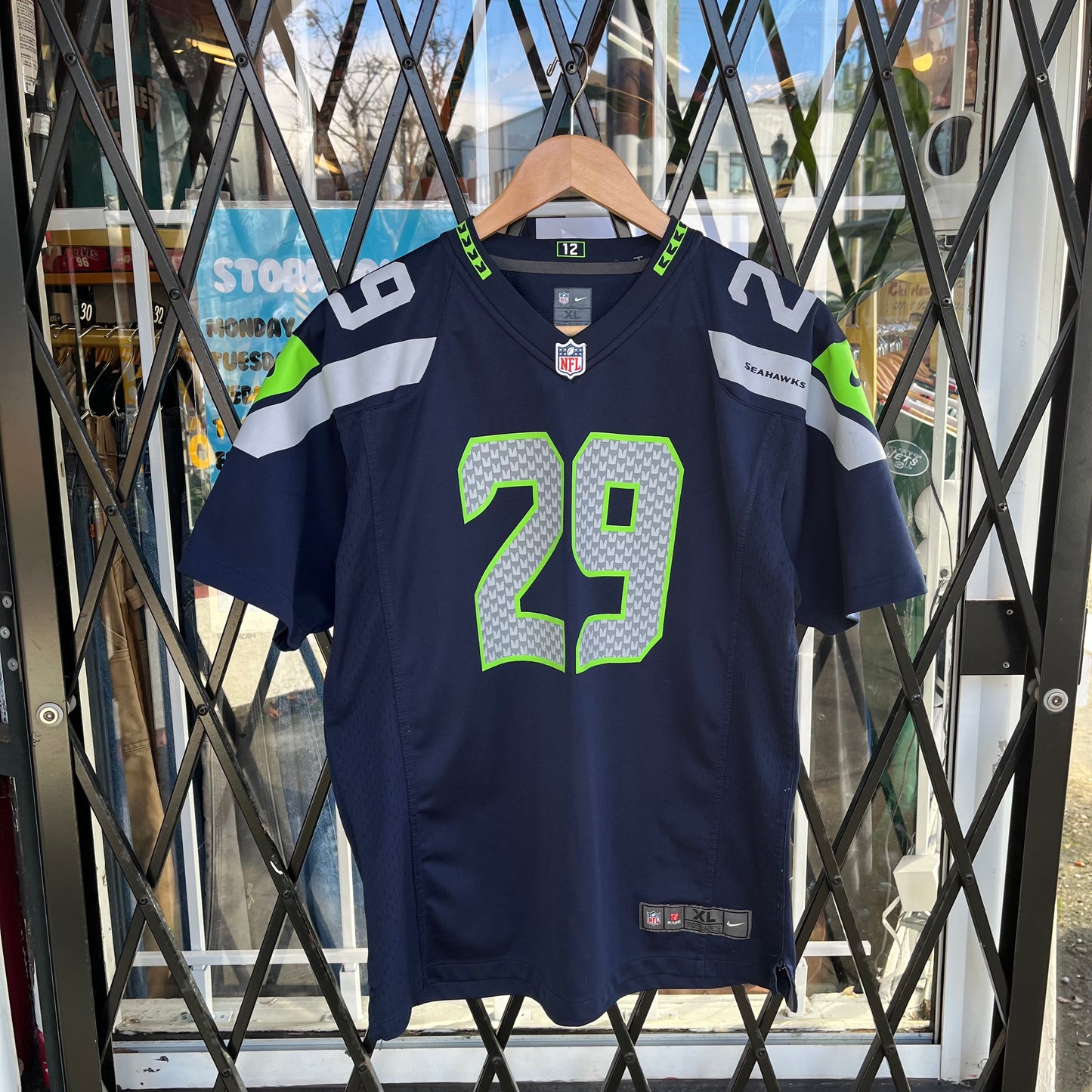 Nike Seahawks Earl Thomas Jersey - Size Youth XL