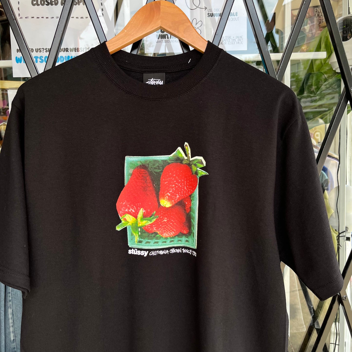 Stussy Berries Tee Black - Size M