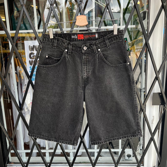 Vintage Levi’s Silver Tab Denim Shorts - Size 33W