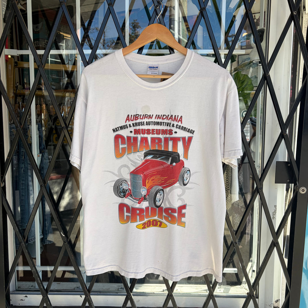 2007 Charity Cruise Car Tee - Size L