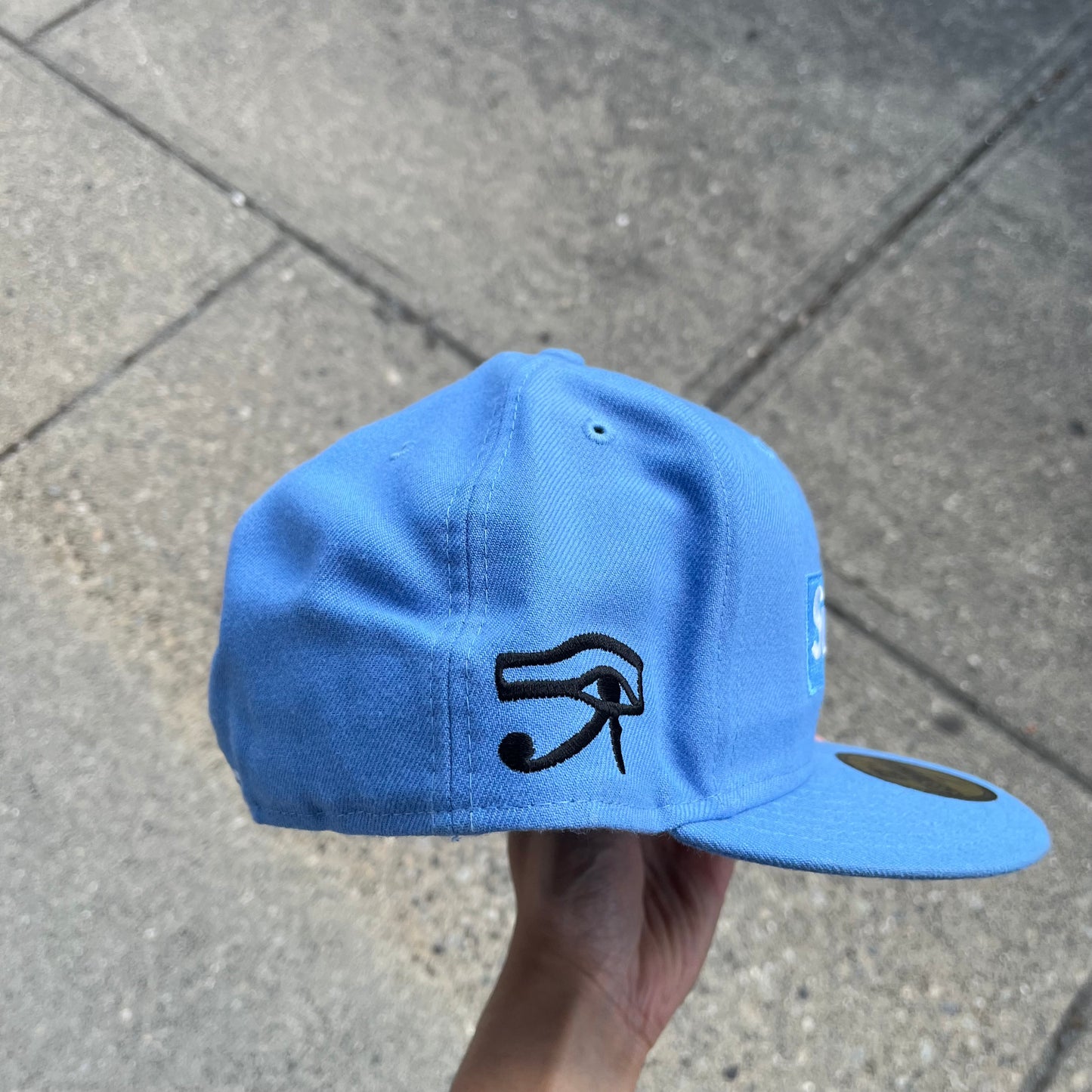 Supreme Box Logo New Era Hat - Size 7 5/8
