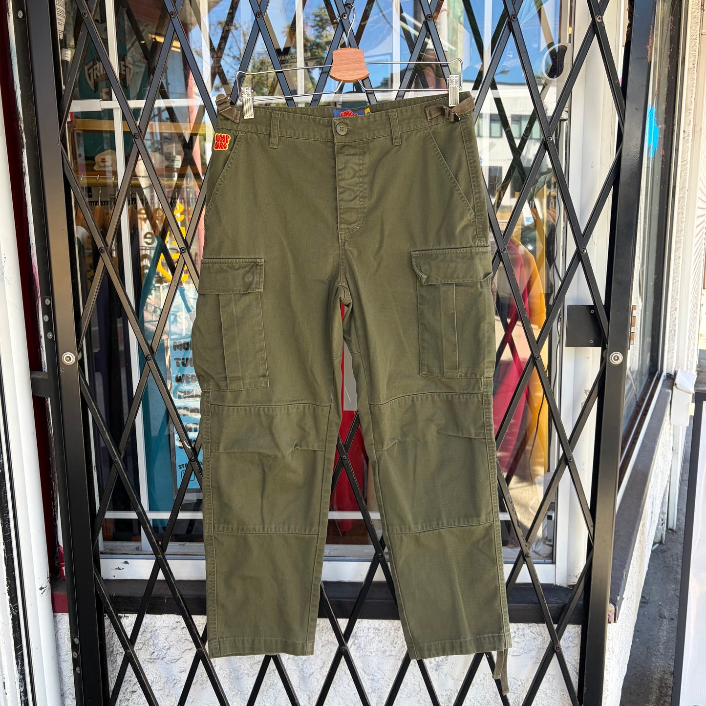 Empyre Cargo Pants - Size 30W x 28L