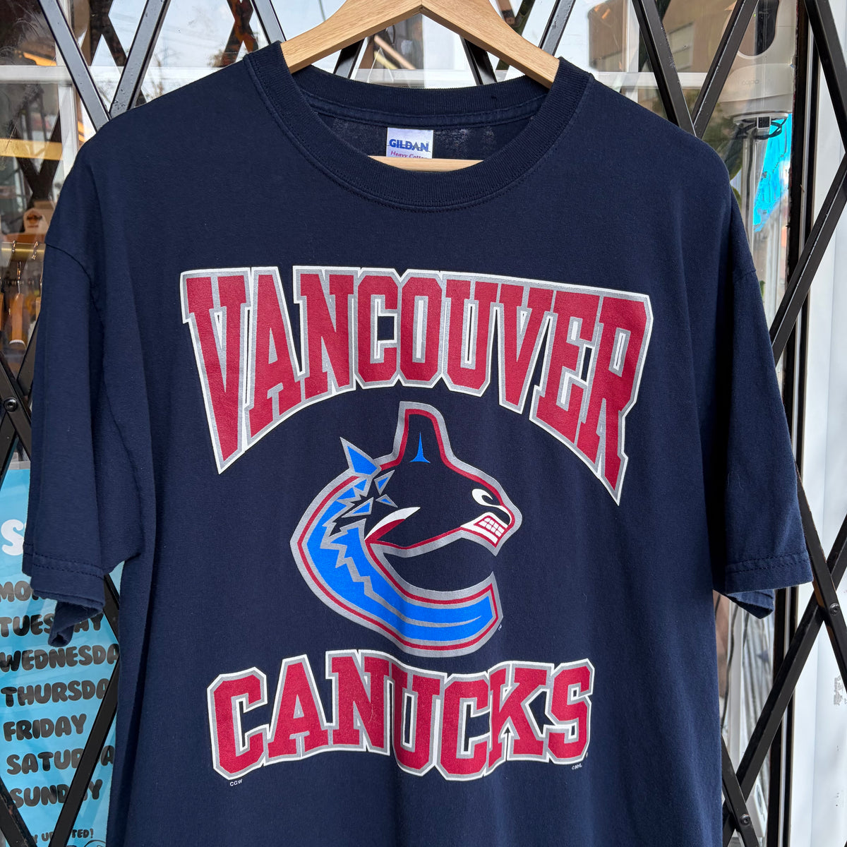 Vintage Vancouver Canucks Tee - Size XL