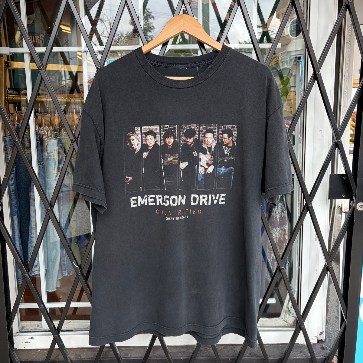 Emerson Drive Countrified Tour Tee - Size XL