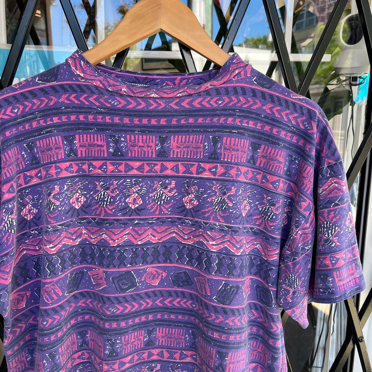Vintage Art Deco Tee - Size M