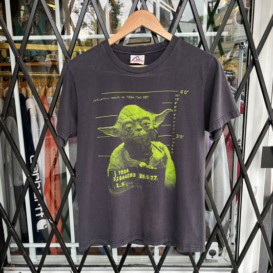 Yoda Mug Shot Tee - Size M