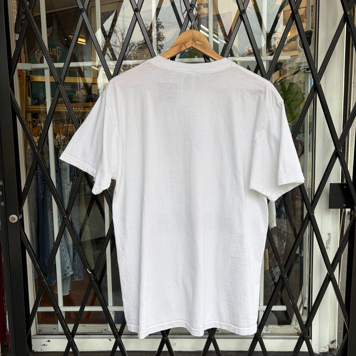 2004 Free Martha Stewart Tee - Size L