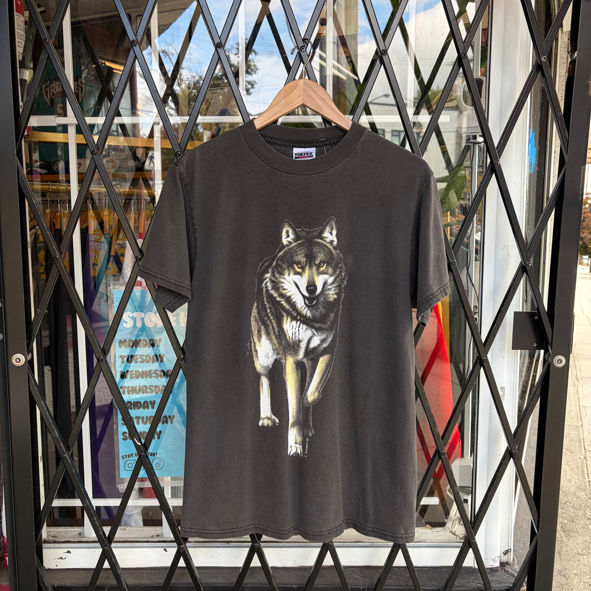 Vintage Wolf Tee - Size M