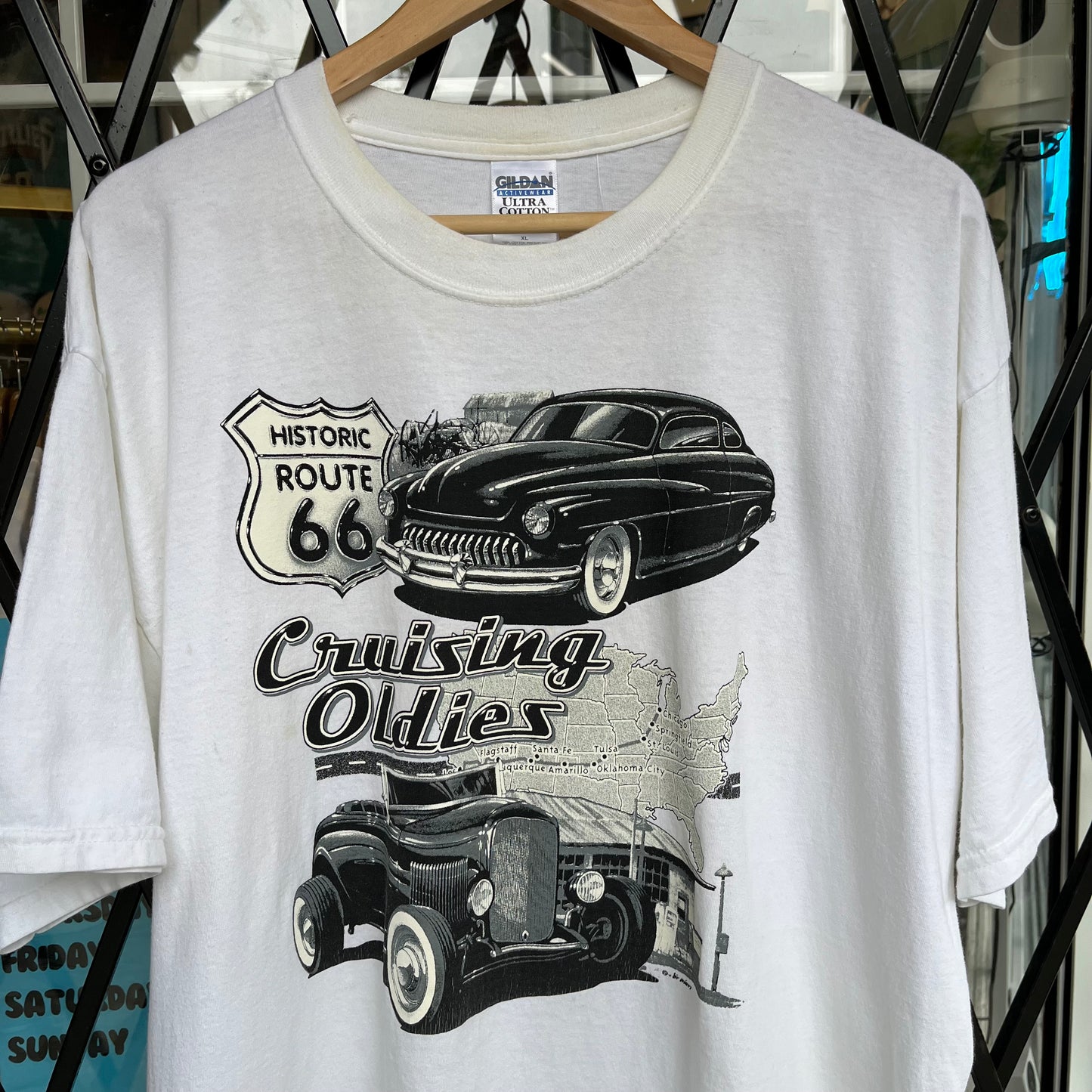 Route 66 Classic Oldies Car Tee - Size XL