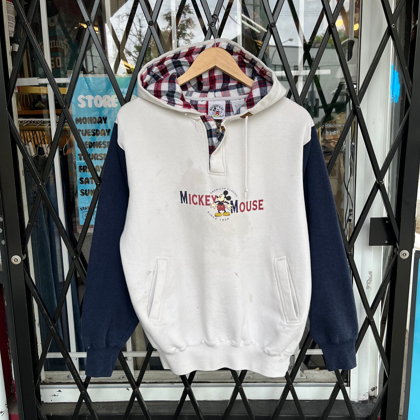 Vintage Disney Mickey Mouse Hoodie - Size L