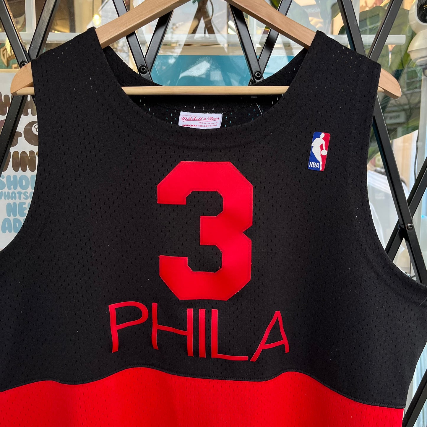 Mitchell & Ness Allen Iverson 76ers Jersey - Size XL