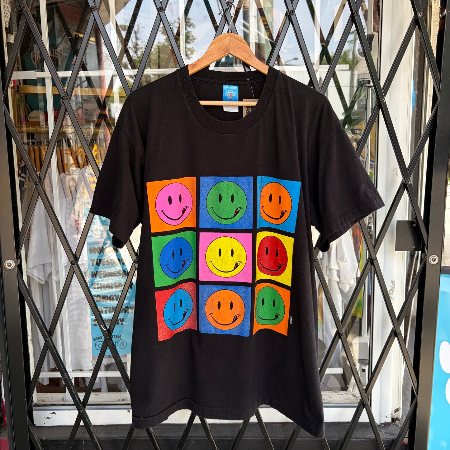 Vintage Smiley Faces Tee - Size XL