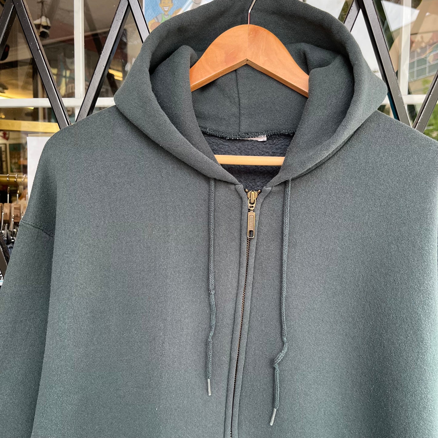1980’s Discus Blank Hoodie - Size L