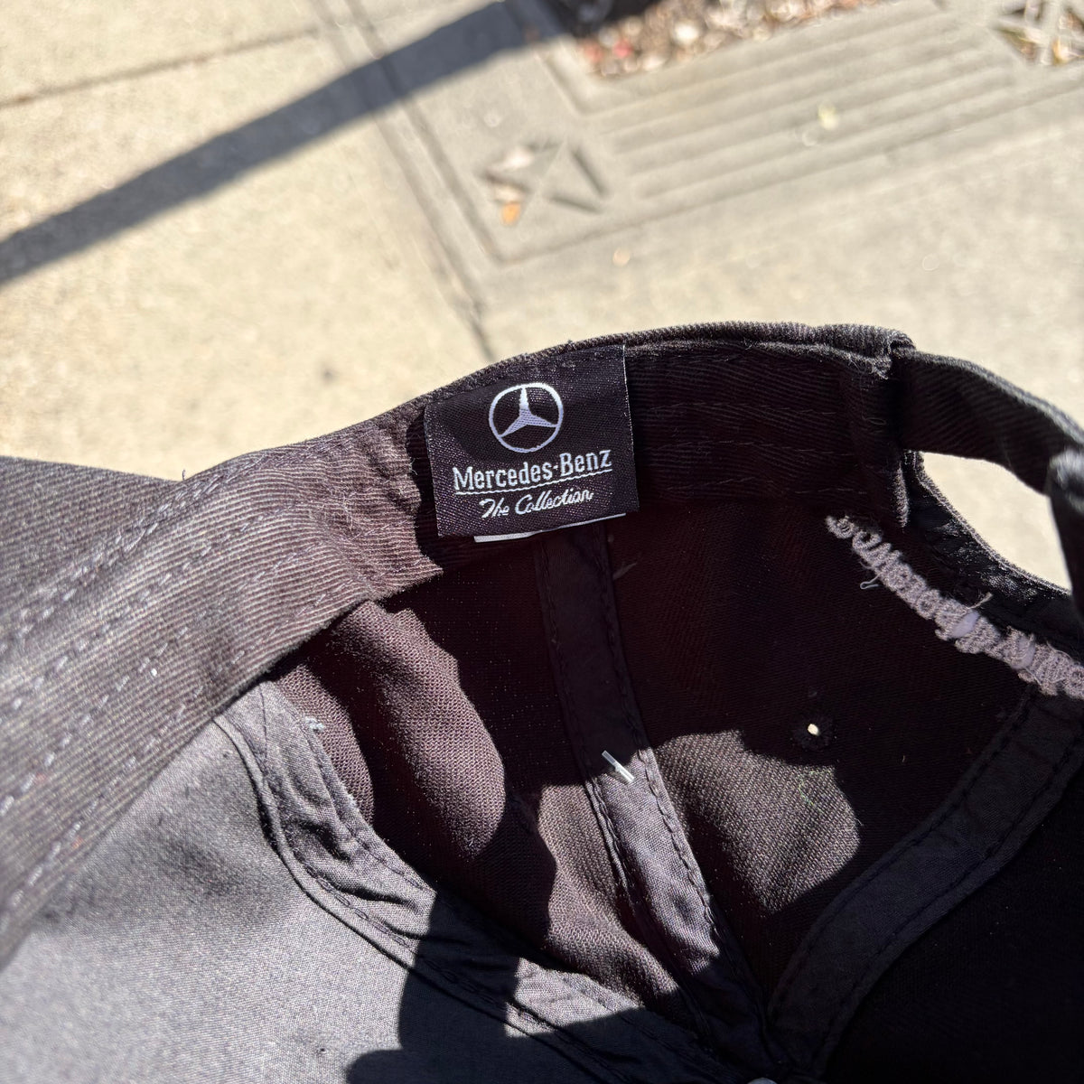 Mercedes Benz Hat
