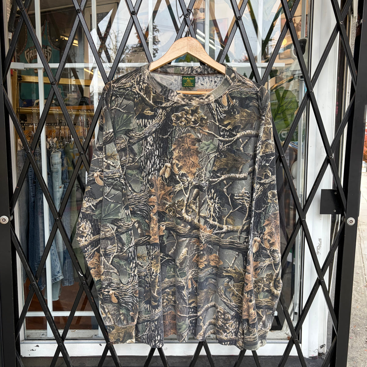 Vintage Cabelas Camo Long Sleeve - Size XL