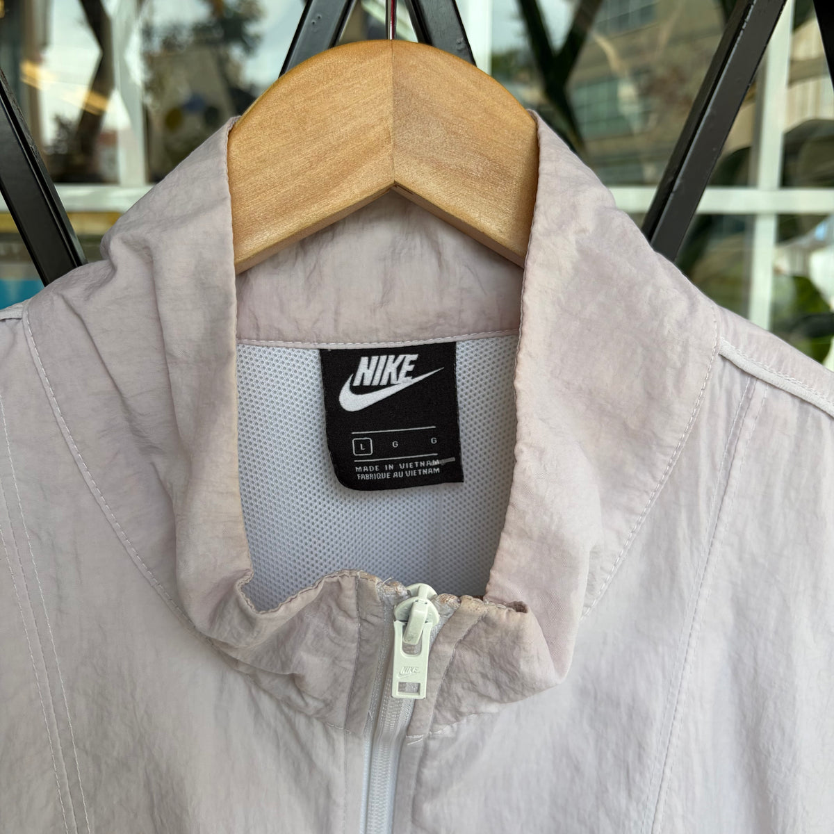 Nike Cropped Windbreaker - Size Women’s L