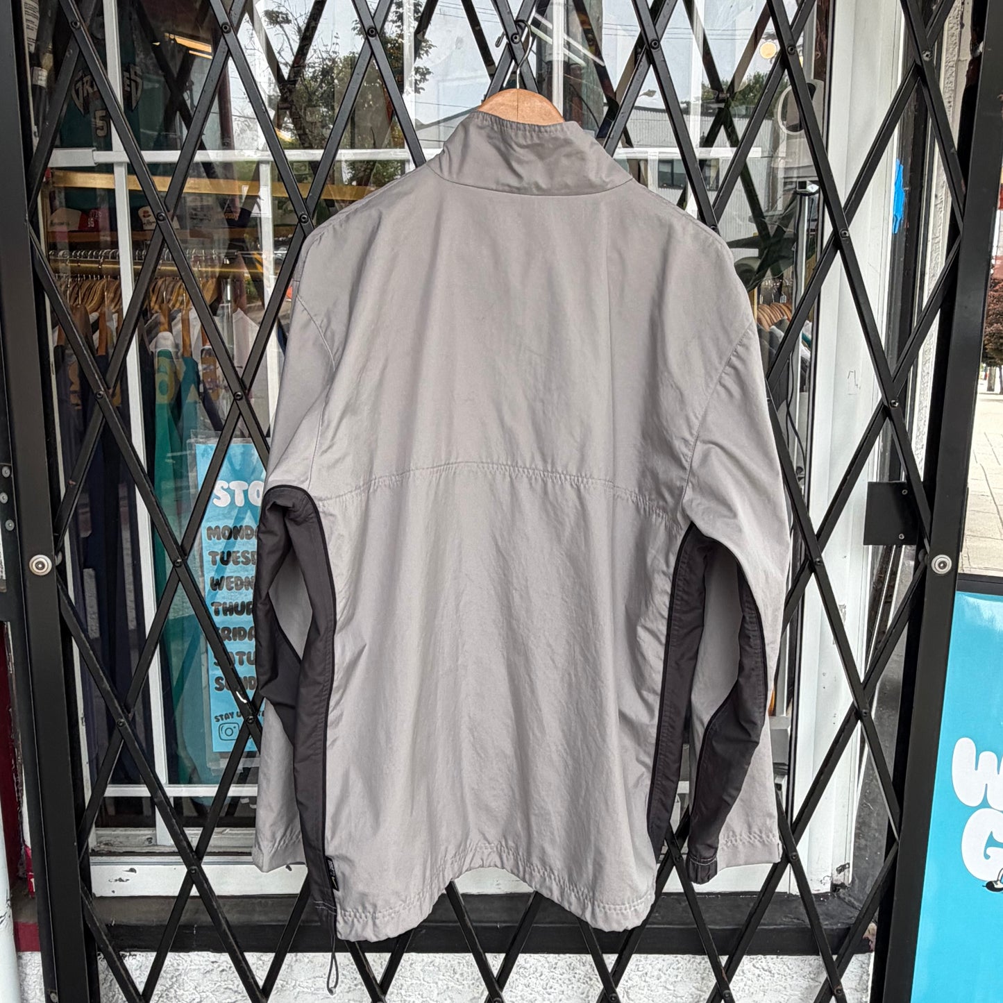 Vintage Nike Windbreaker - Size L