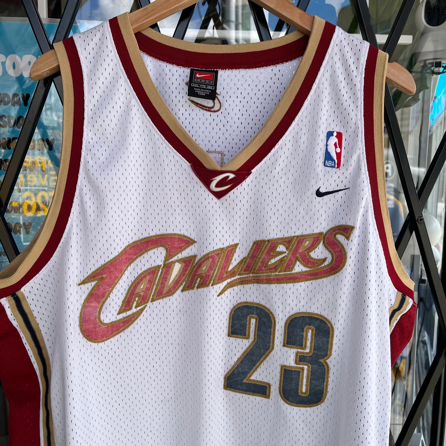 Vintage Nike Cavaliers LeBron James Jersey - Size XXL