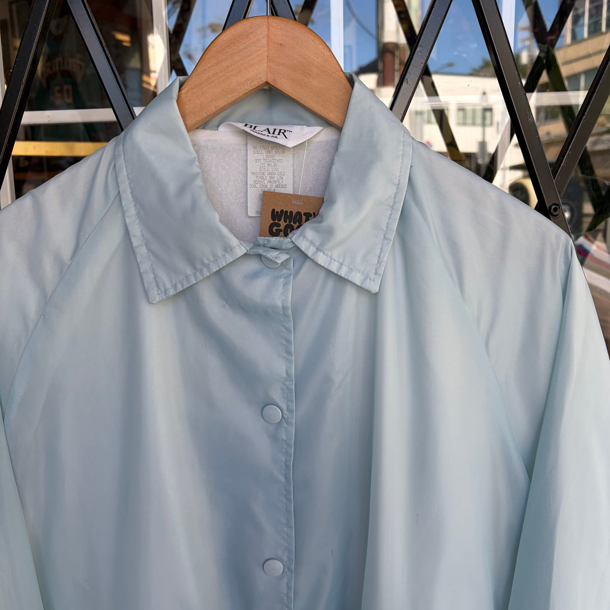 Vintage Light Windbreaker - Size Women’s M
