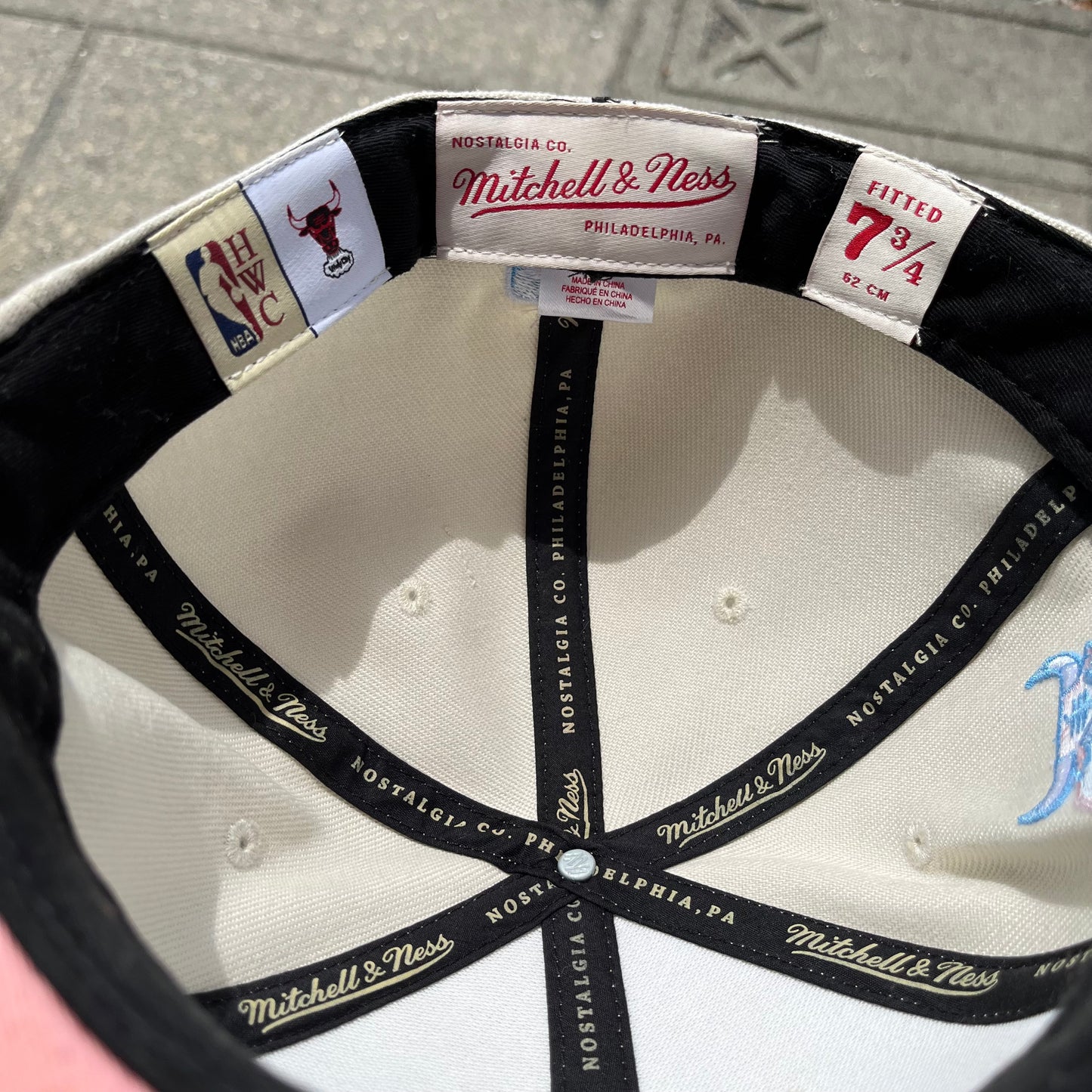 Chicago Bulls M&N Fitted Hat - Size 7 3/4