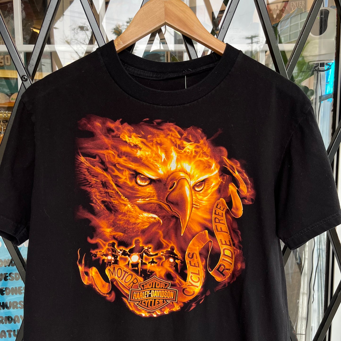 Harley Davidson Orlando Flaming Eagle Tee - Size M