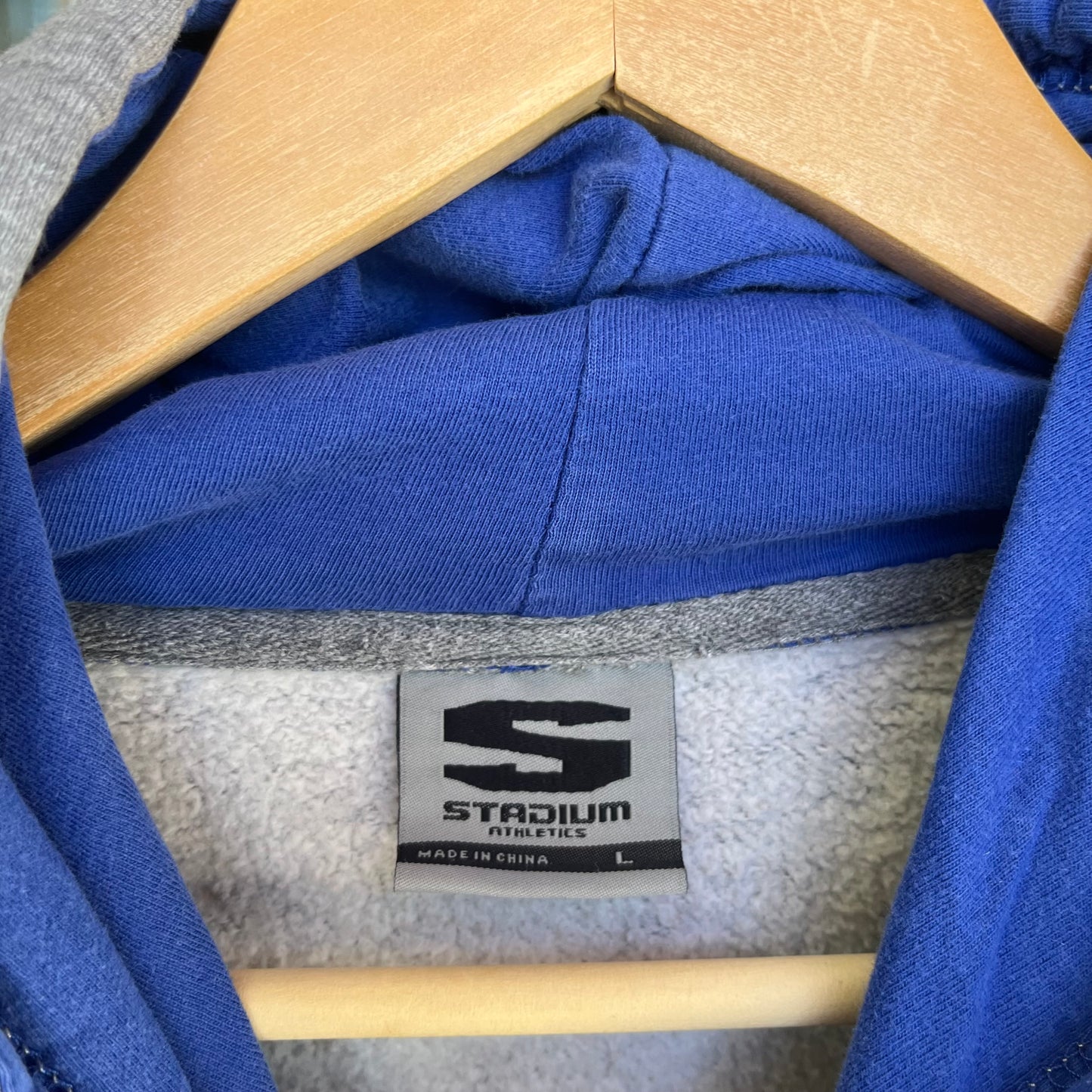 Vintage Kansas University Jayhawks Hoodie - Size L