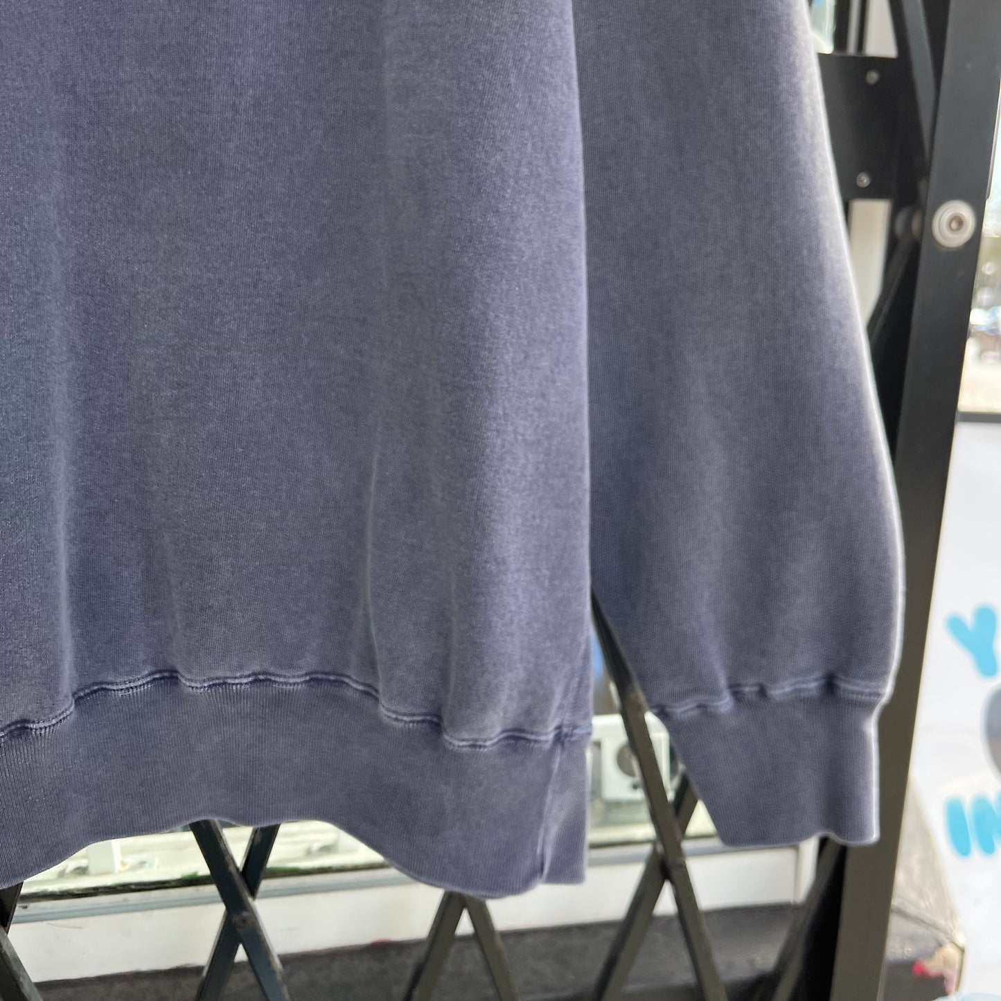 Vintage Queens University Crewneck - Size M