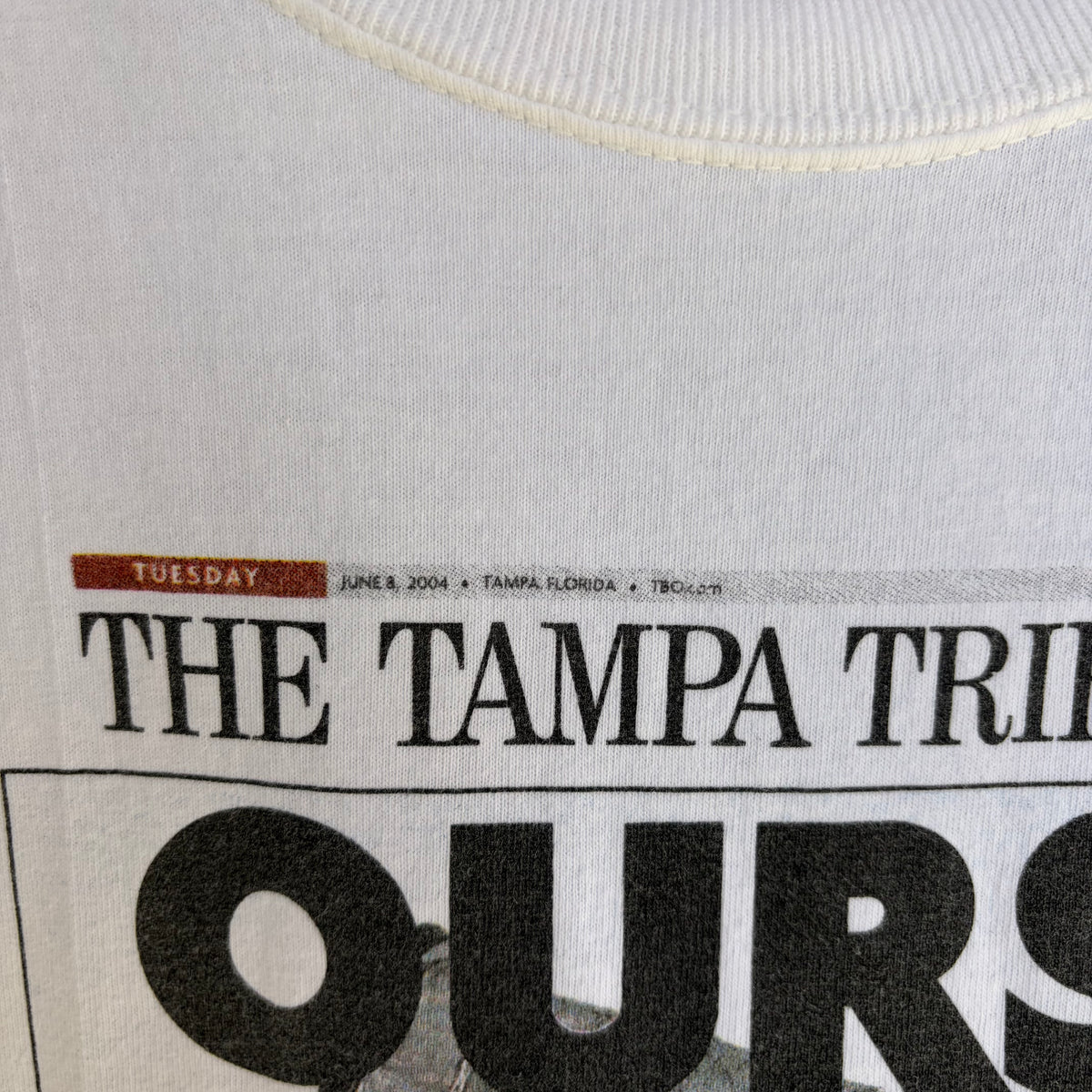 2004 Tampa Bay Lightning Front Page Championship Tee - Size XL