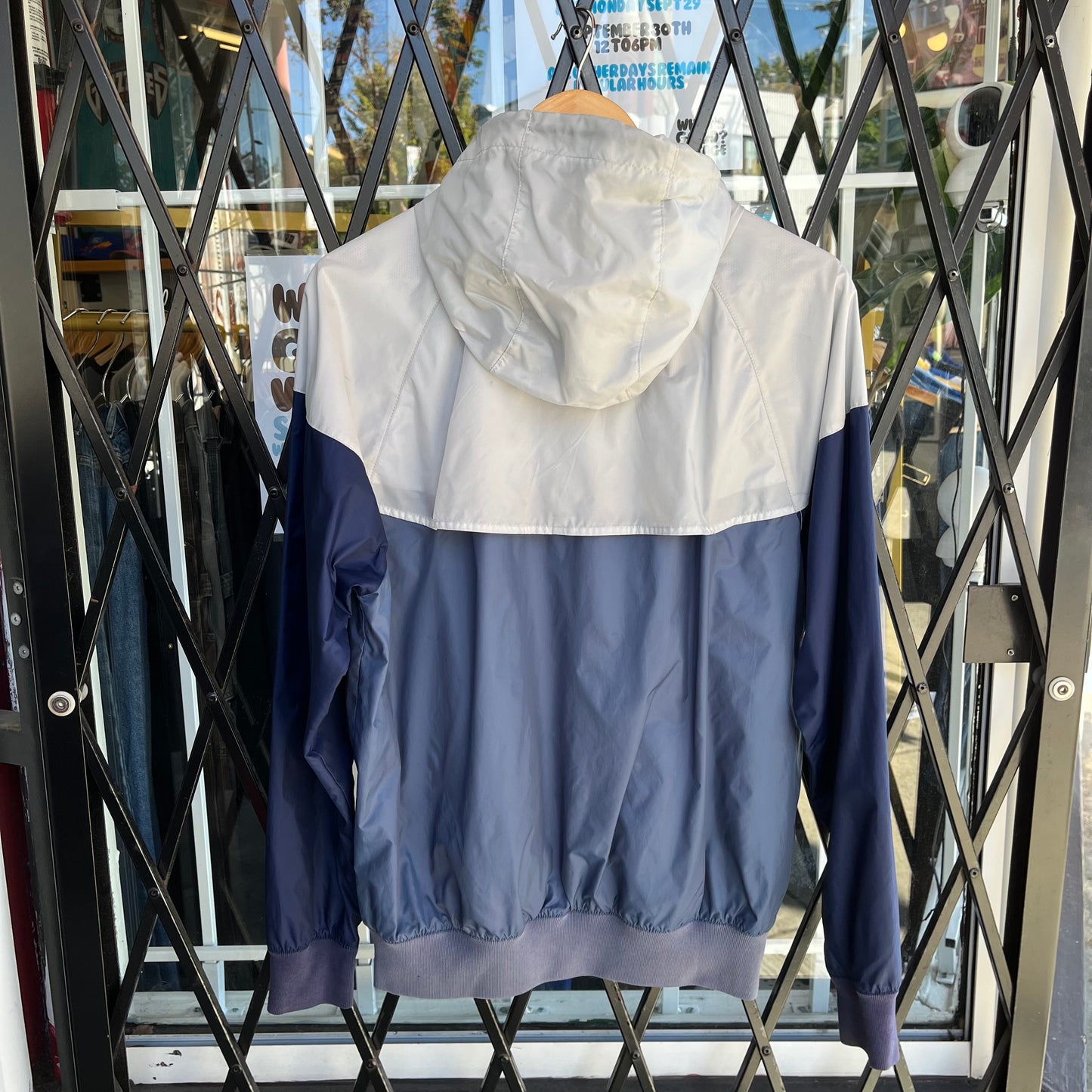 Nike Hooded Windbreaker - Size S