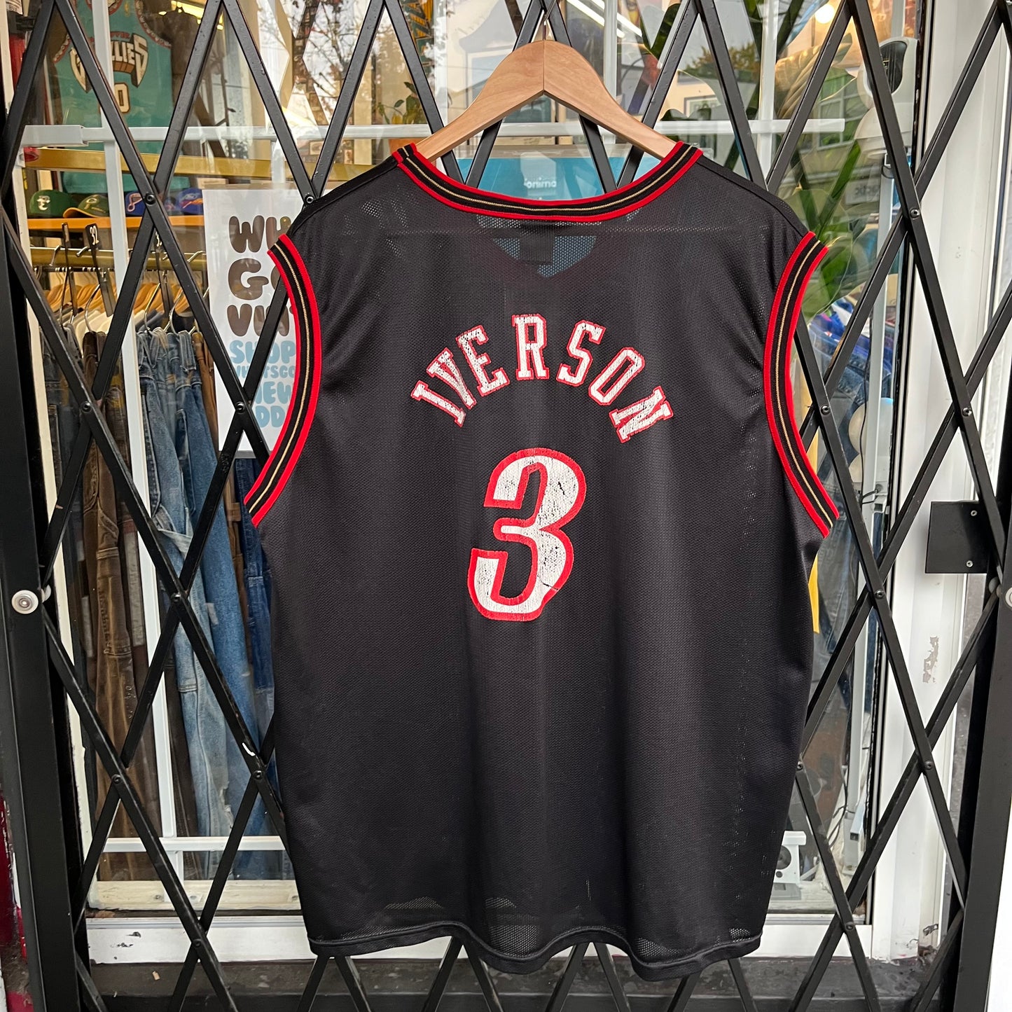 Vintage Champion 76ers Iverson Jersey - Size 44