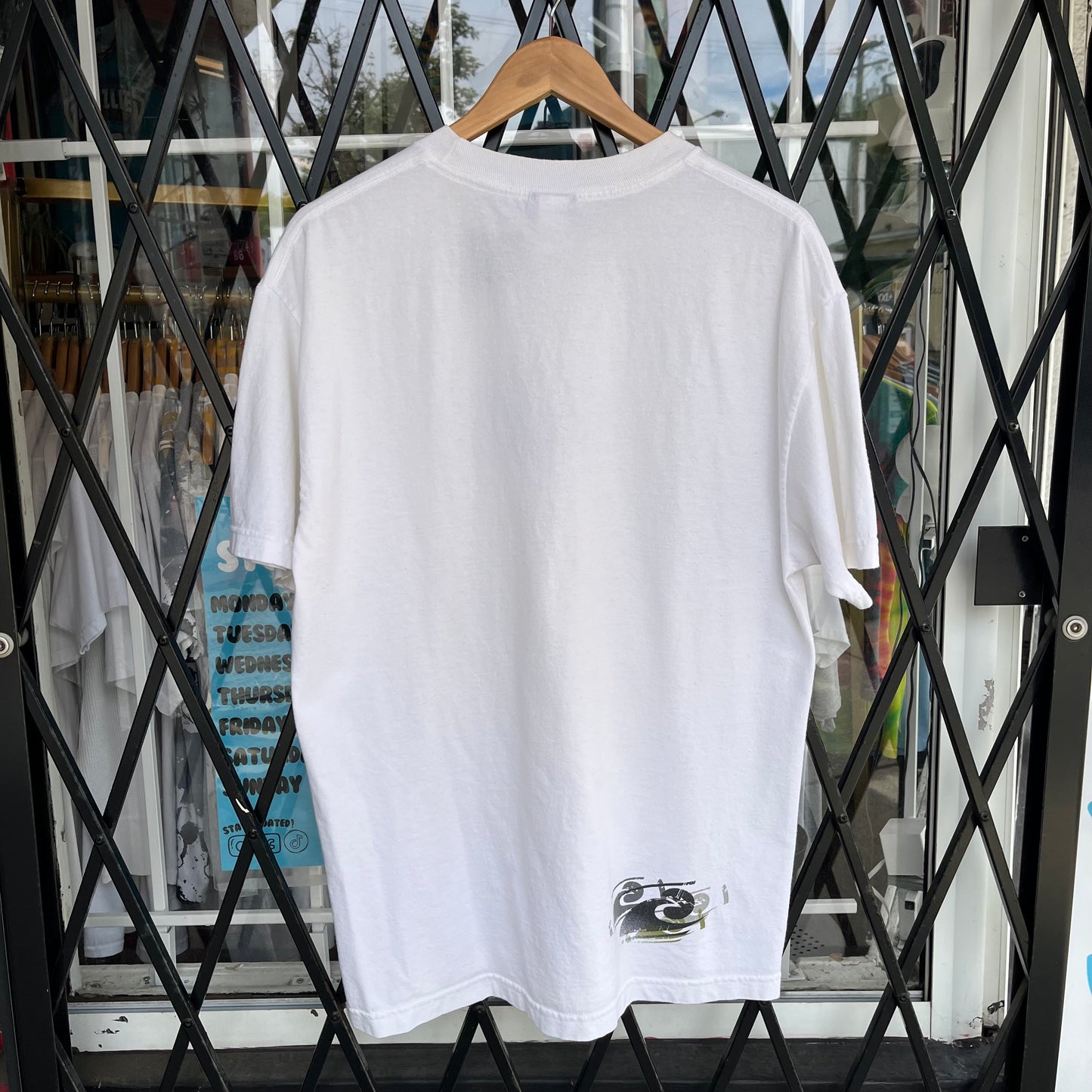 Hawaiian Performance Tee - Size L