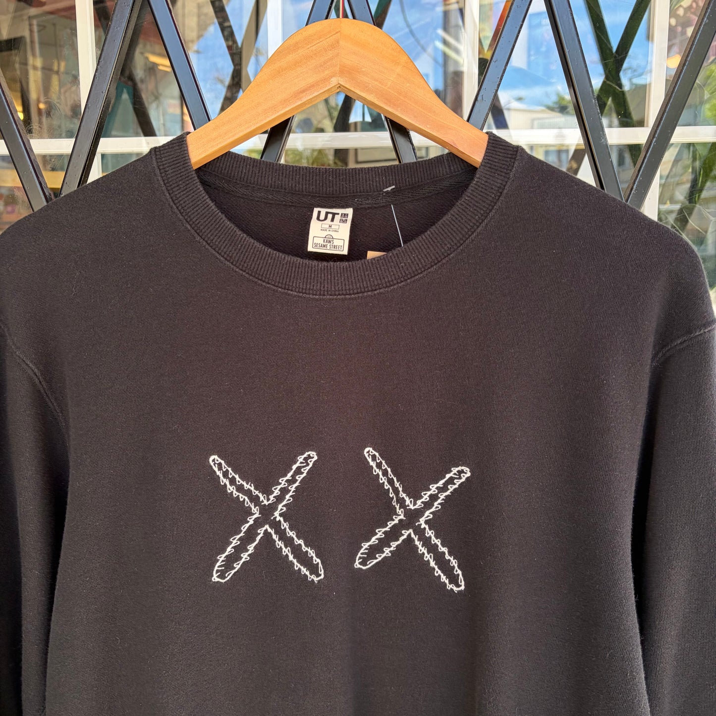 Laws x Uniqlo Sesame Street Crewneck - Size M