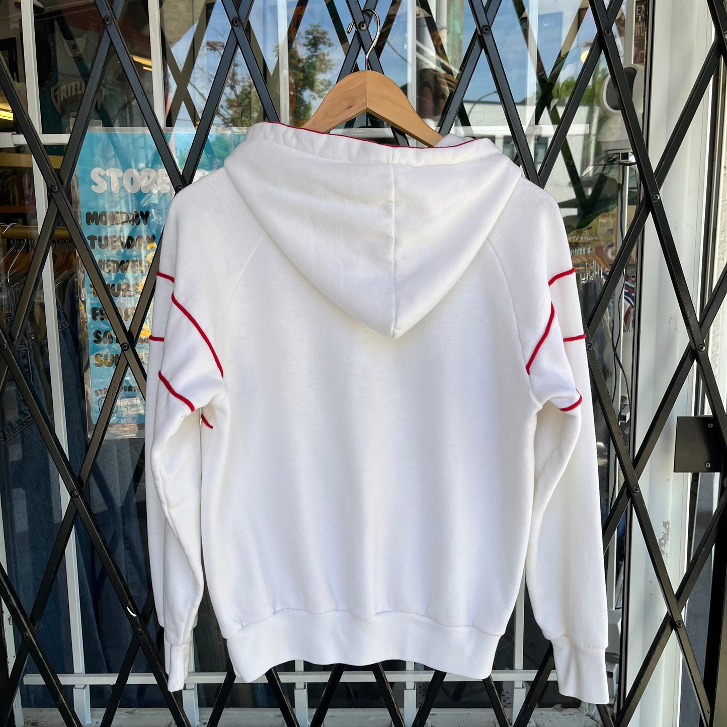 Vintage Canada Hoodie - Size M