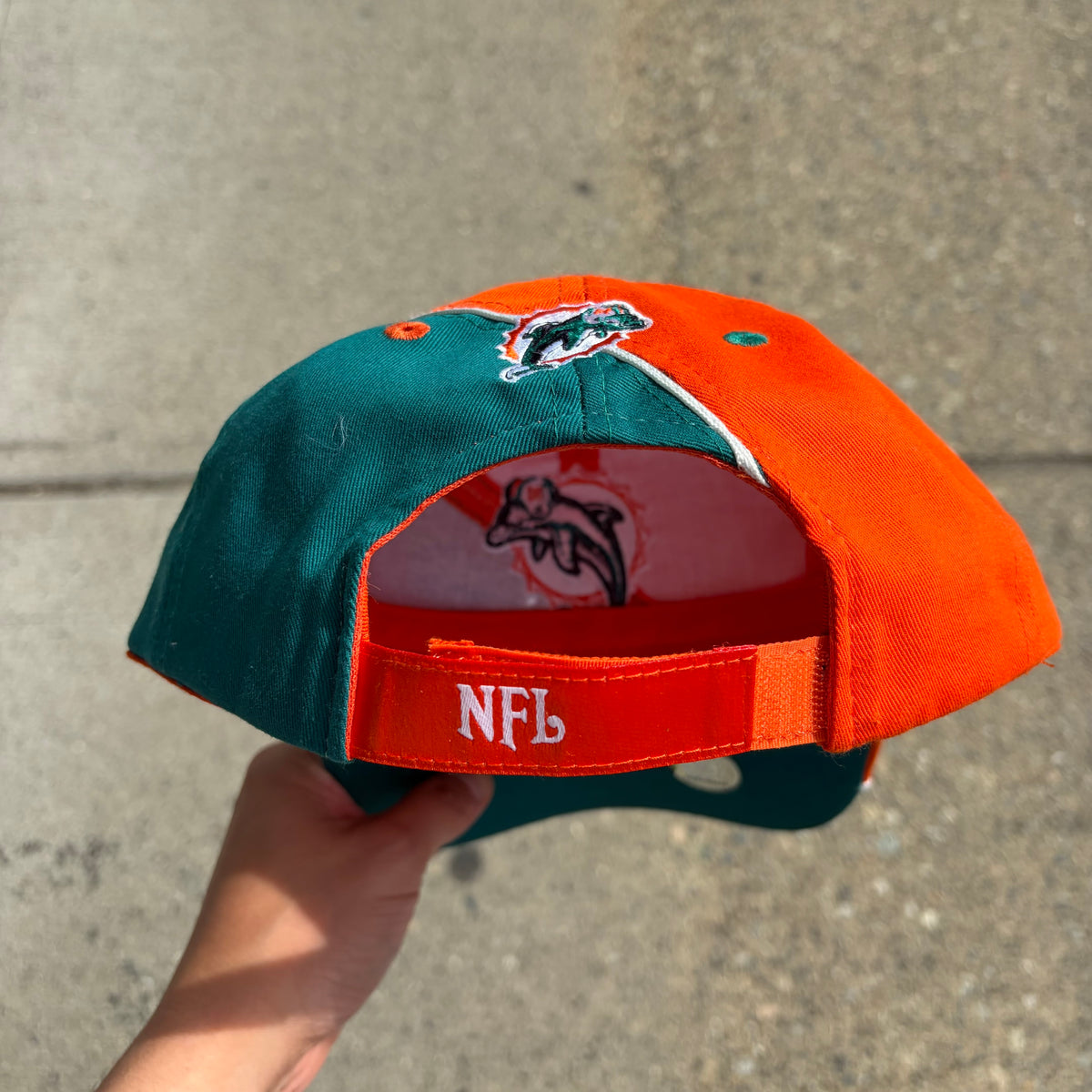 Miami Dolphins Velcroback Hat